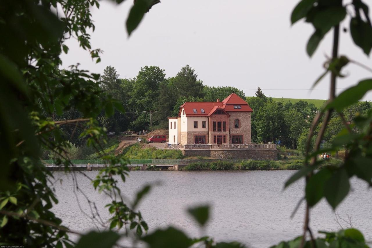Hotel Plumlov Mostkovice Rum bild