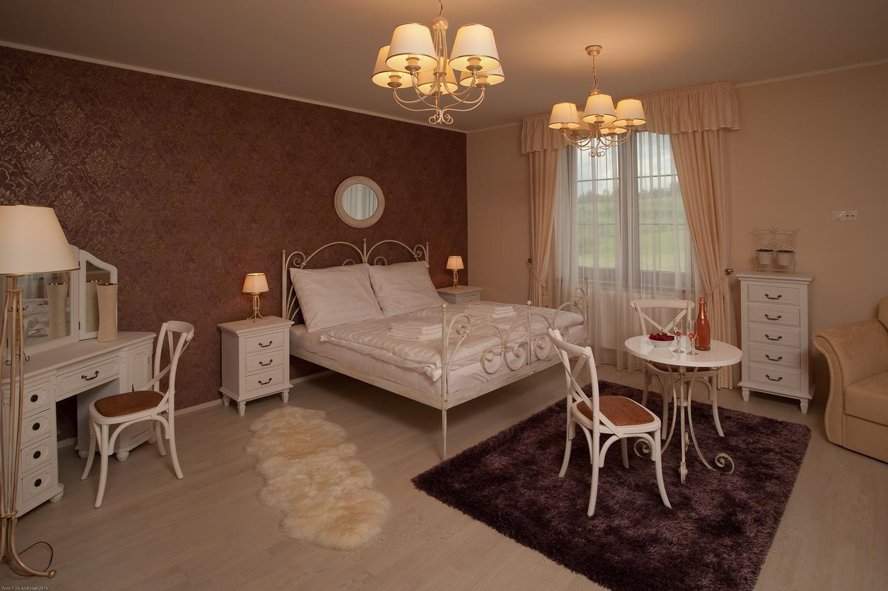 Hotel Plumlov Mostkovice Rum bild